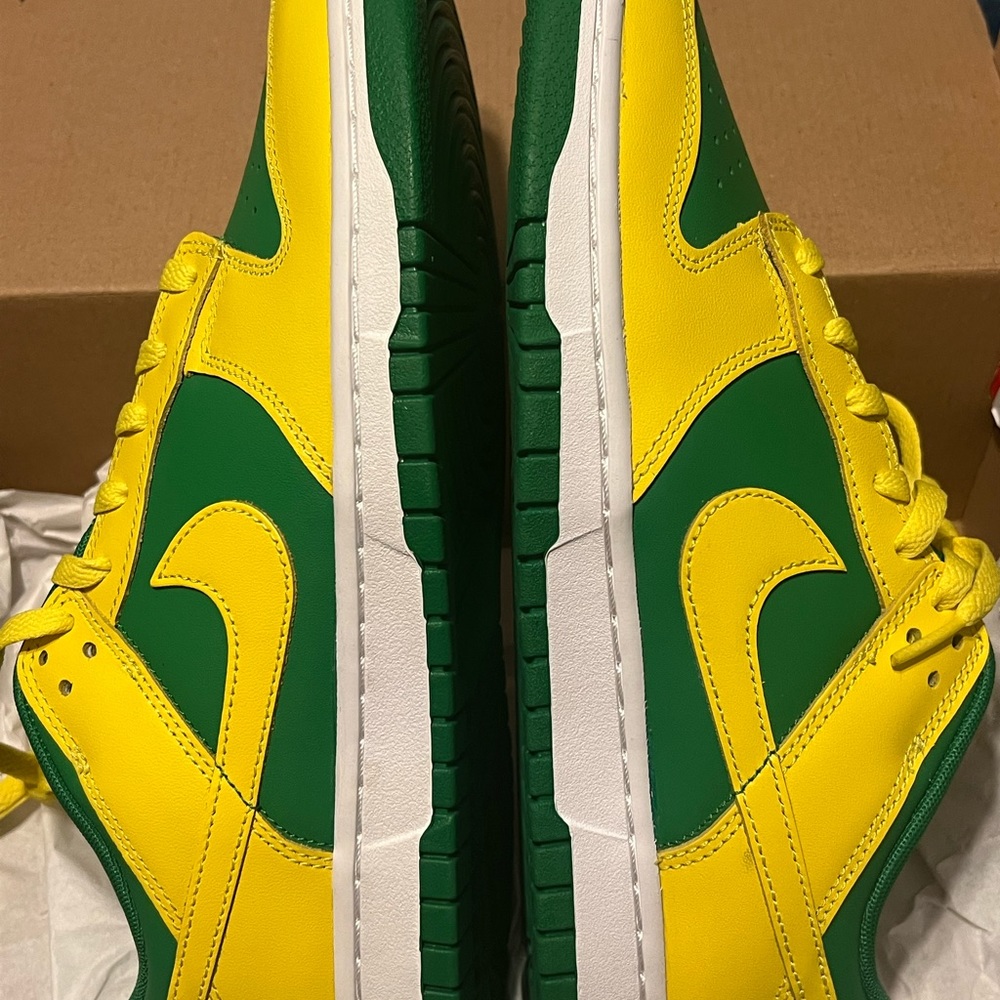 Nike Dunk Reverse Brazil - Picture 8 of 10